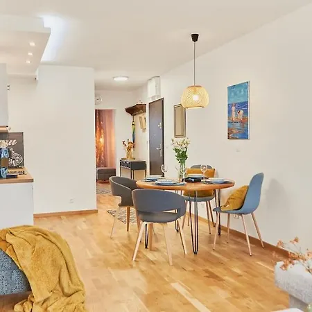 公寓 Golden Hour Apartments- Plac Slowianski 37 *